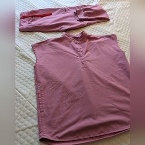 Figs scrubs set - Dusty rose and red tie